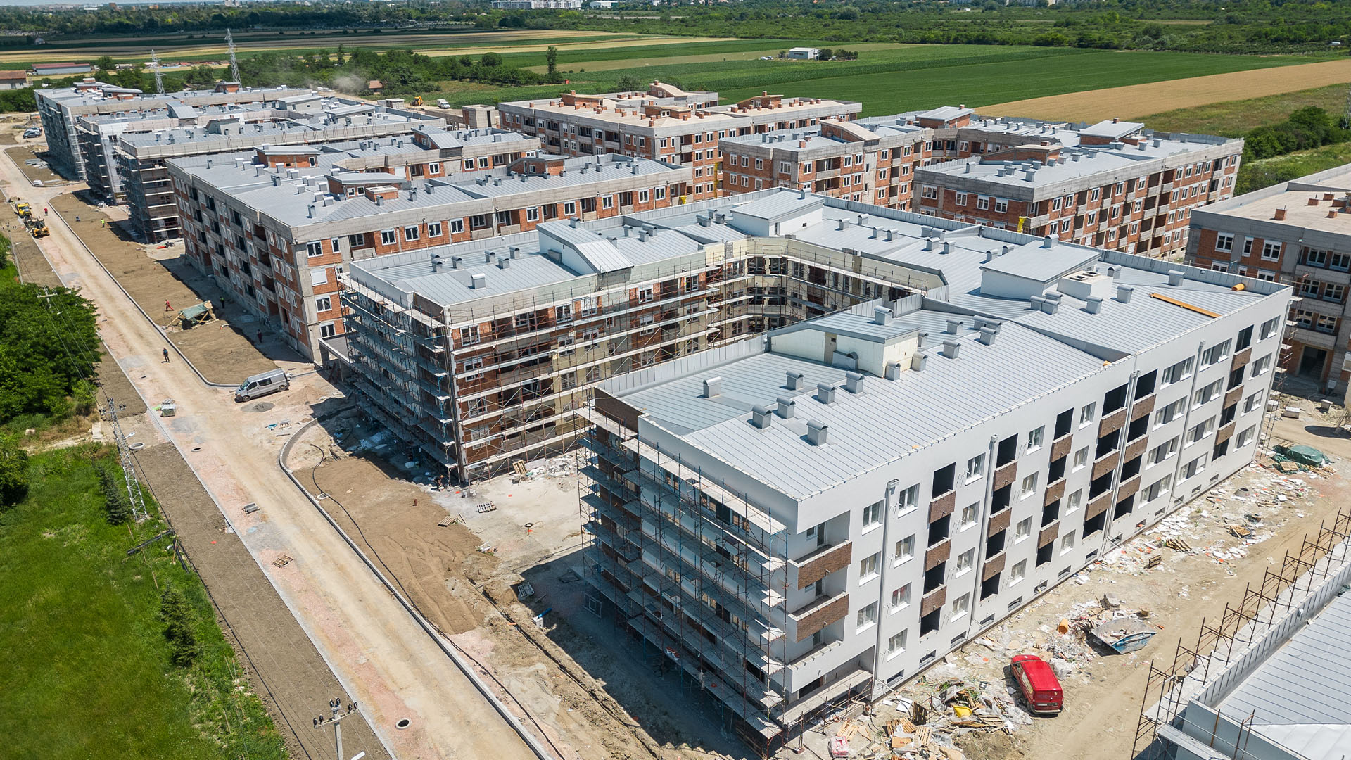 DŽAM GRADNJA | Novi Kvart Novi Sad | DEMIT fasada 70.000 m²